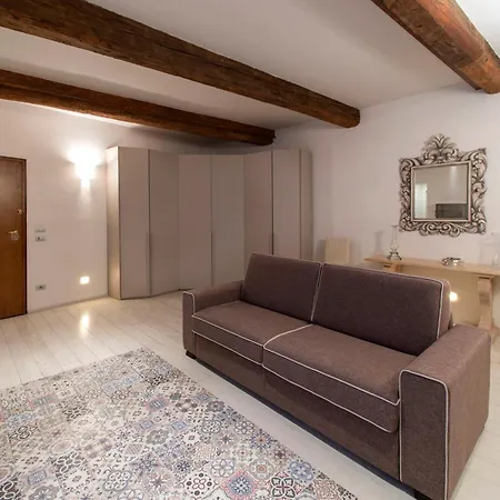 La Martinella, Due Passi Da Piazza Il Campo Sienne